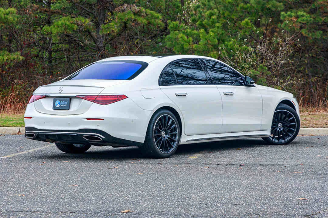 Mercedes-Benz S580 photo 4