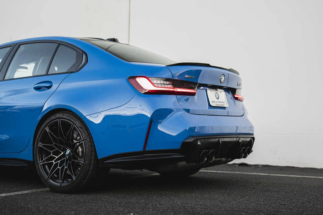 BMW M3 photo 3