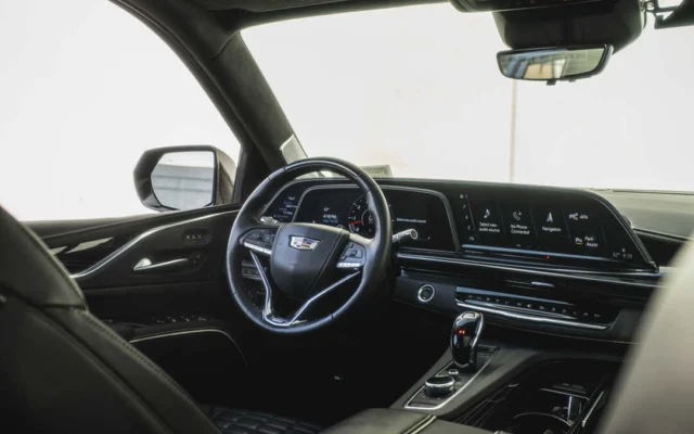 Cadillac Escalade V