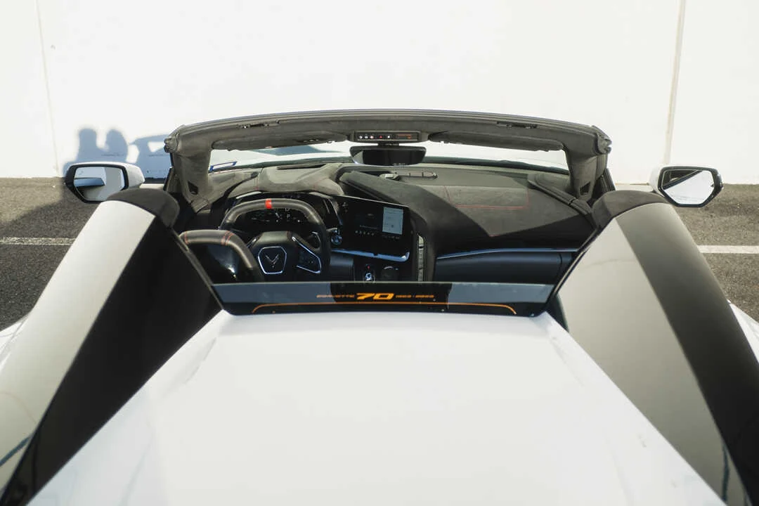 Chevrolet C8 3LT photo 6