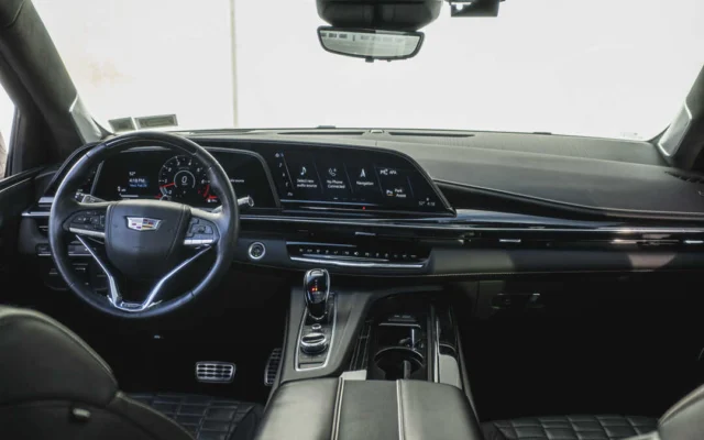 Cadillac Escalade V