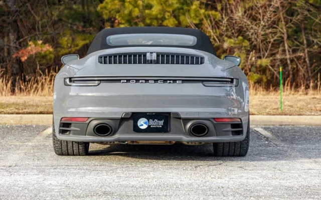 Porsche 911 Carrera 4 Cabriolet