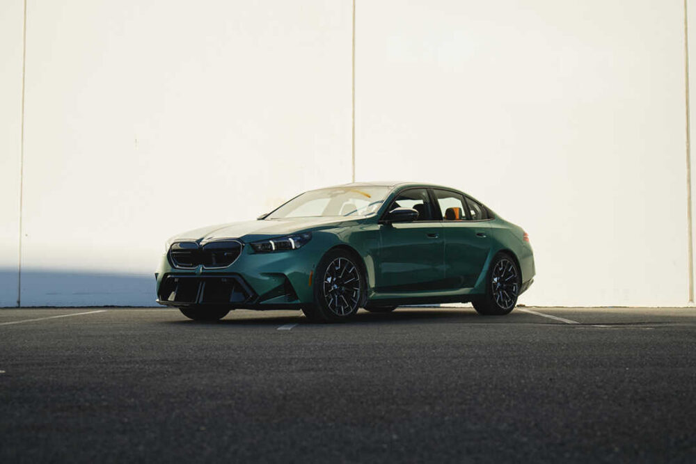 BMW M5 G90 Green