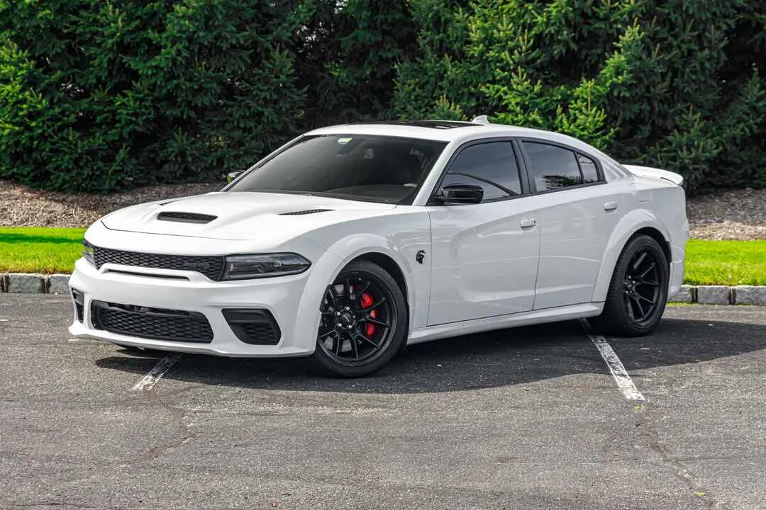 Dodge Charger Hellcat Redeye Jailbreak