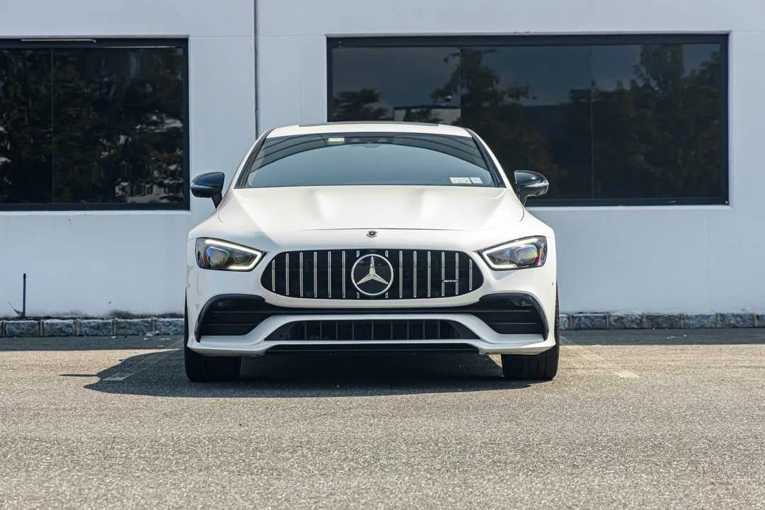 Mercedes-Benz GT53 photo 2