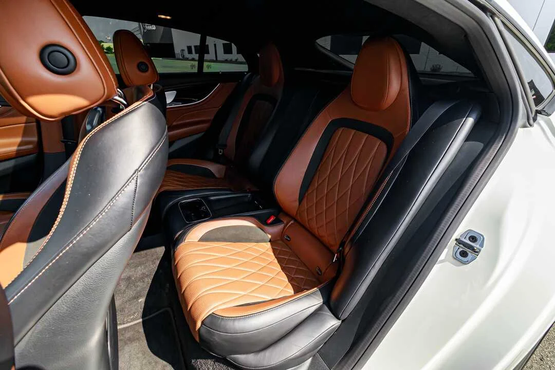 Mercedes-Benz GT53 photo 6