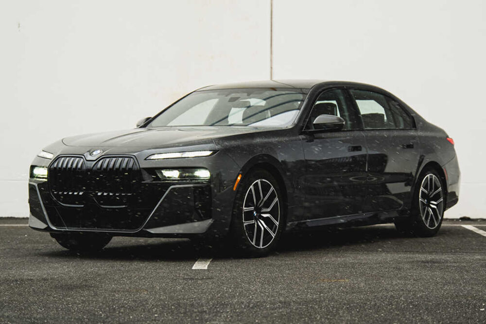 BMW 760i Gray
