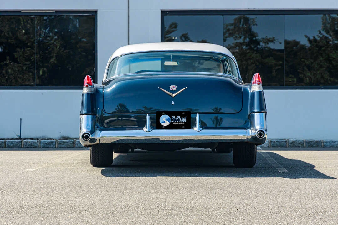 Cadillac Series 62 Coupe (1954) photo 3