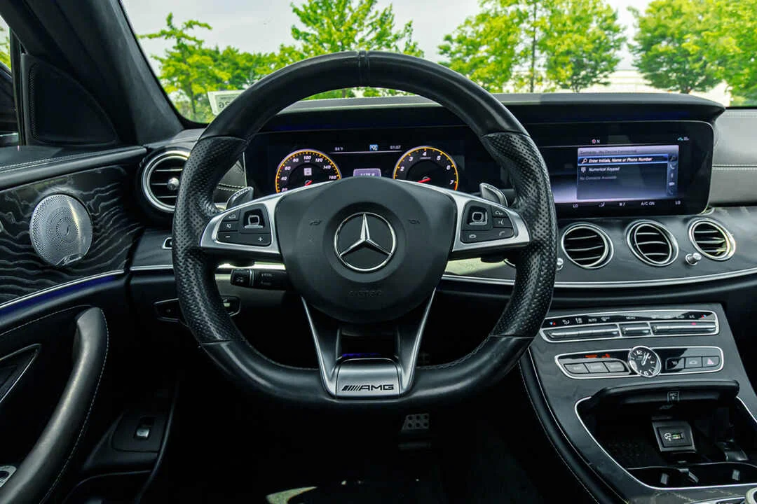 Mercedes-Benz E63S AMG photo 8