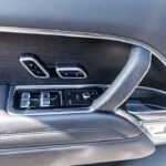 LR Range Rover SE Gray