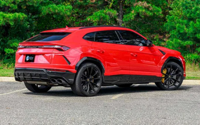 Lamborghini Urus Red/Black