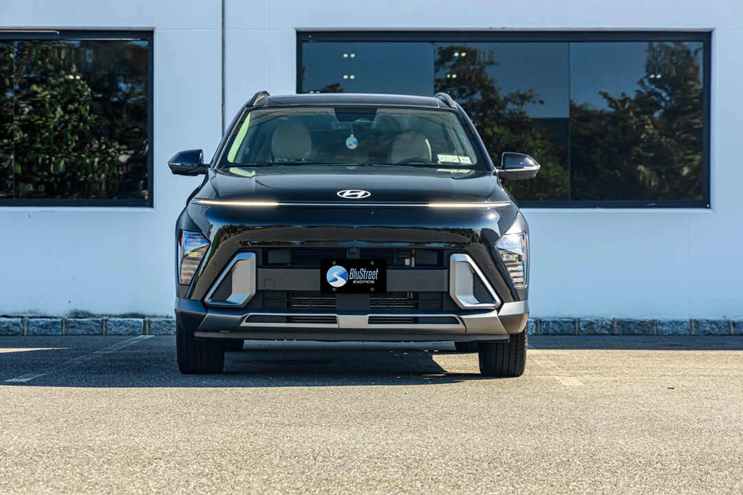 Hyundai Kona photo 2