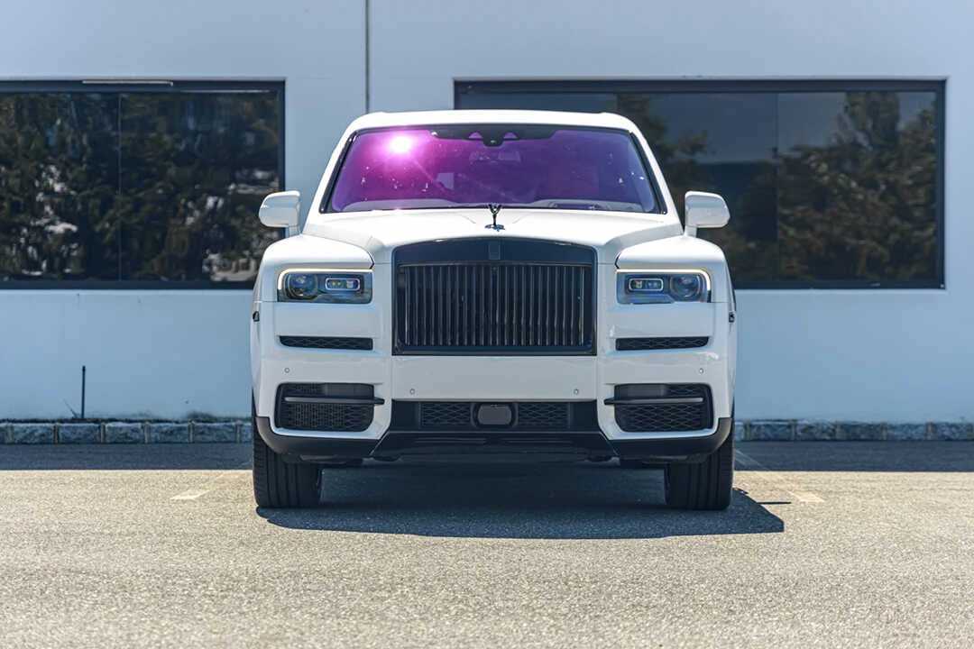 Rolls-Royce Cullinan photo 2