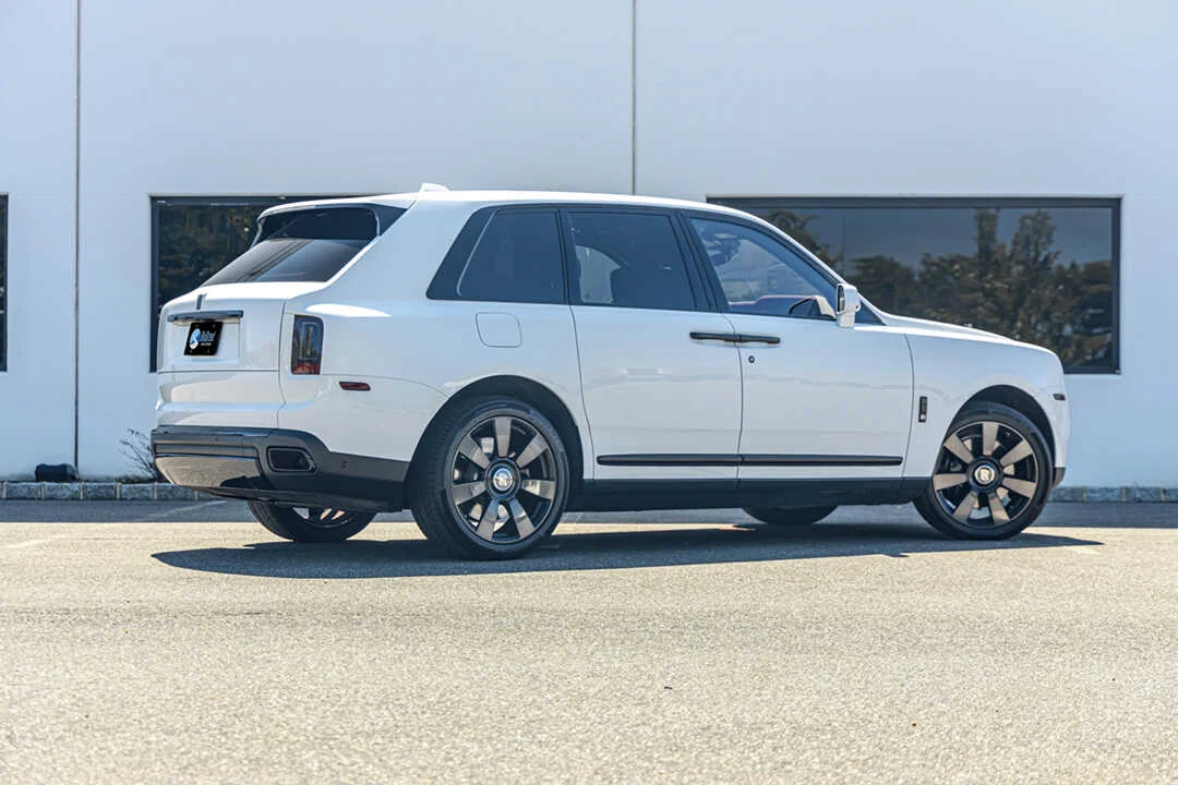 Rolls-Royce Cullinan photo 4
