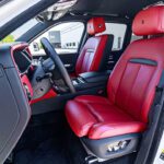 Rolls-Royce Cullinan White/Red