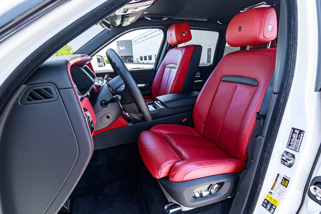 Rolls-Royce Cullinan photo 6