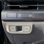 Hyundai Kona Black/White