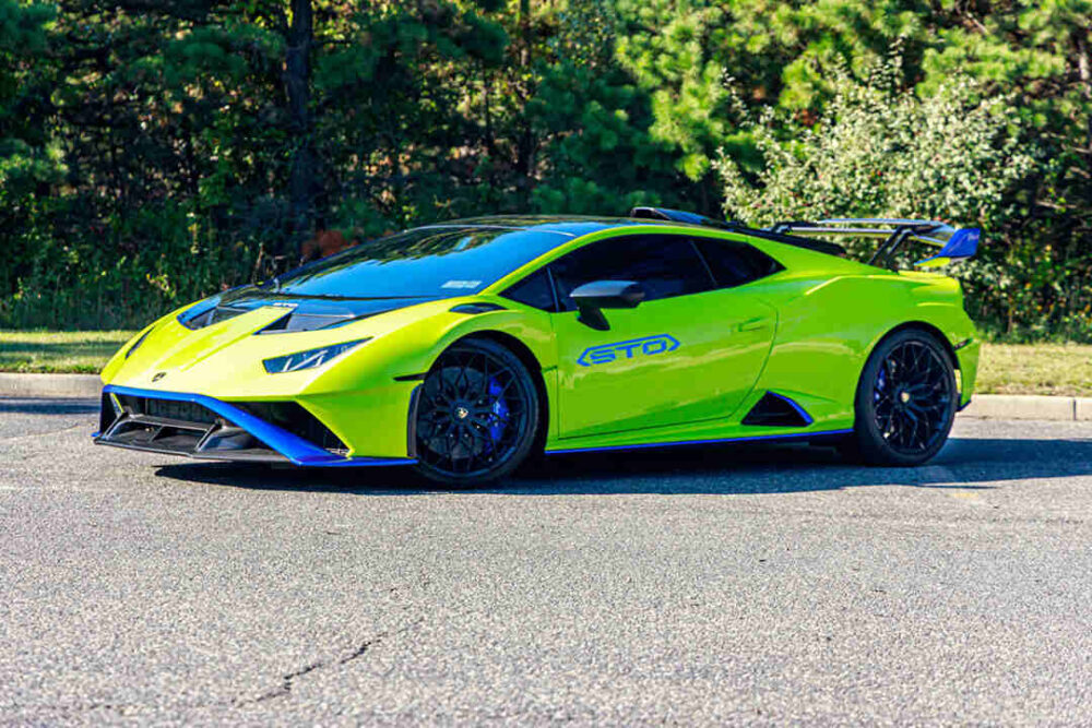 Lamborghini Huracan STO Green/Blue