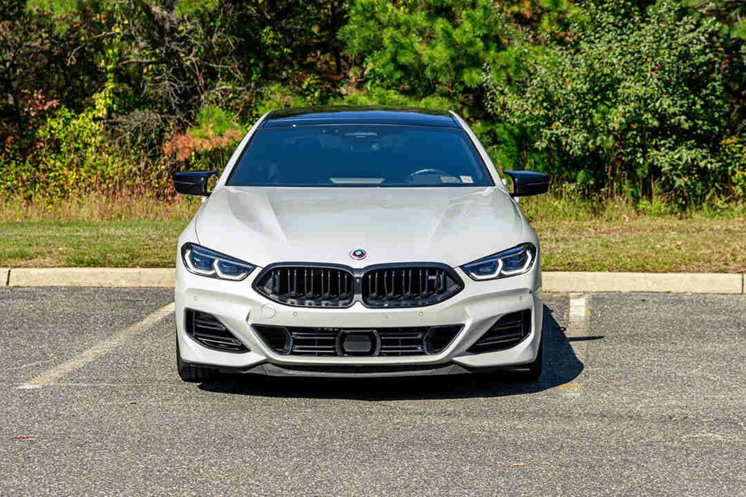 BMW M850 photo 2