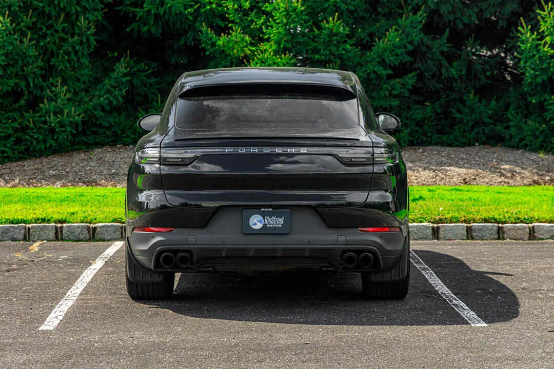 Porsche Cayenne S photo 3