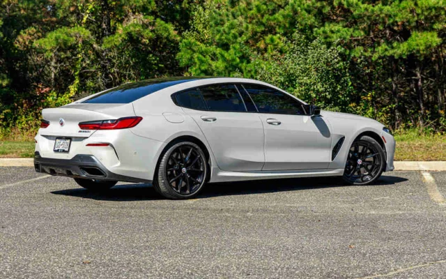 BMW M850 White