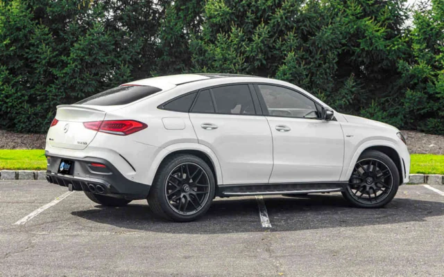 Mercedes Benz GLE 53 AMG White/Black