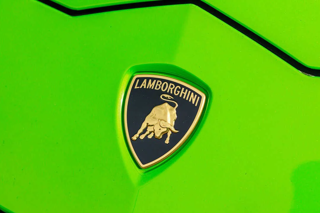 Lamborghini Urus photo 7