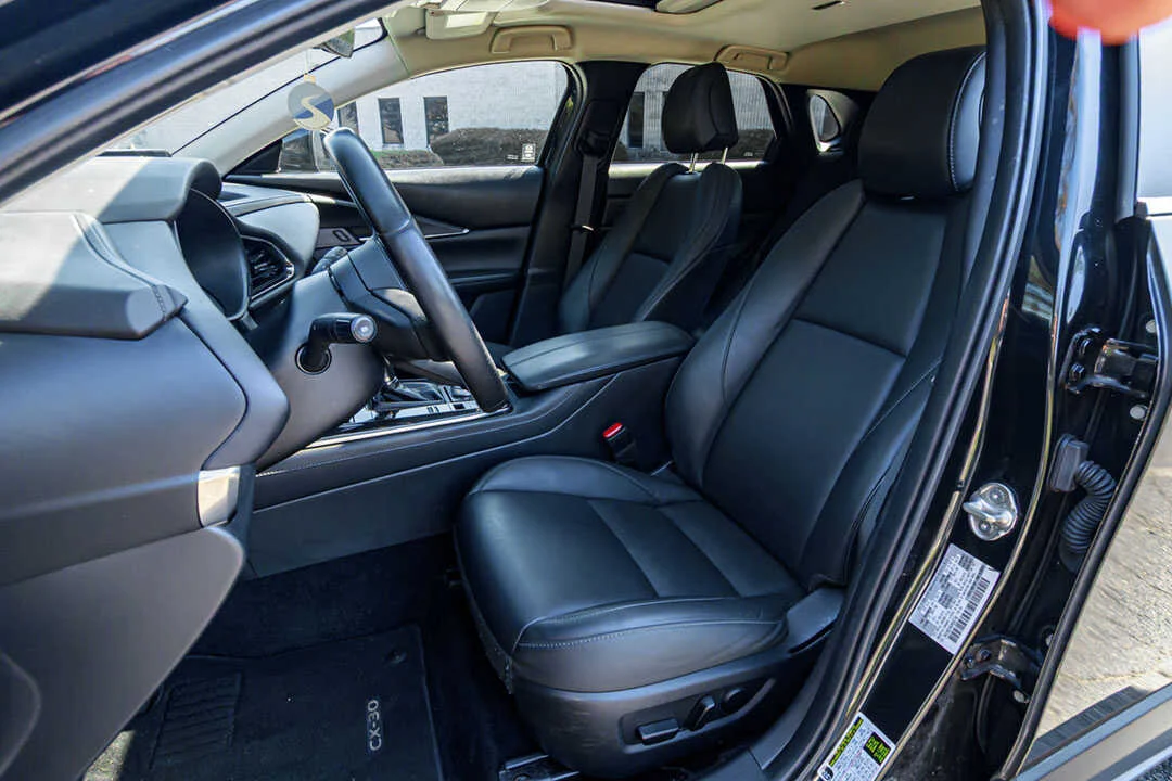 Mazda Cx-30 photo 8