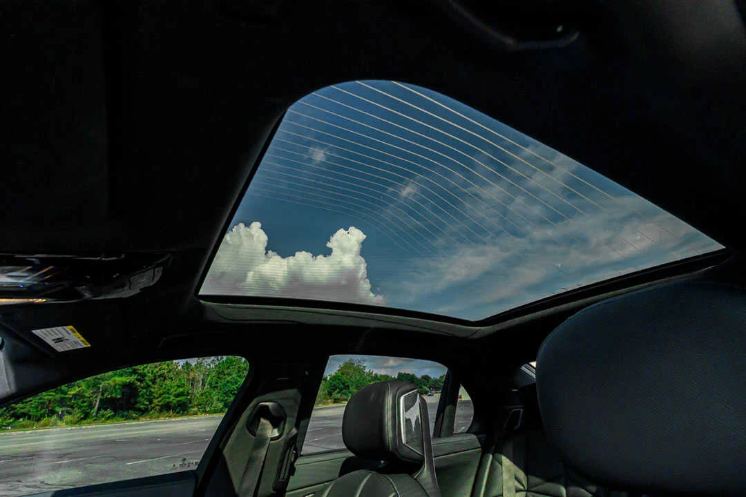 BMW 740i photo 8