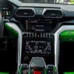 Lamborghini Urus Slime Green