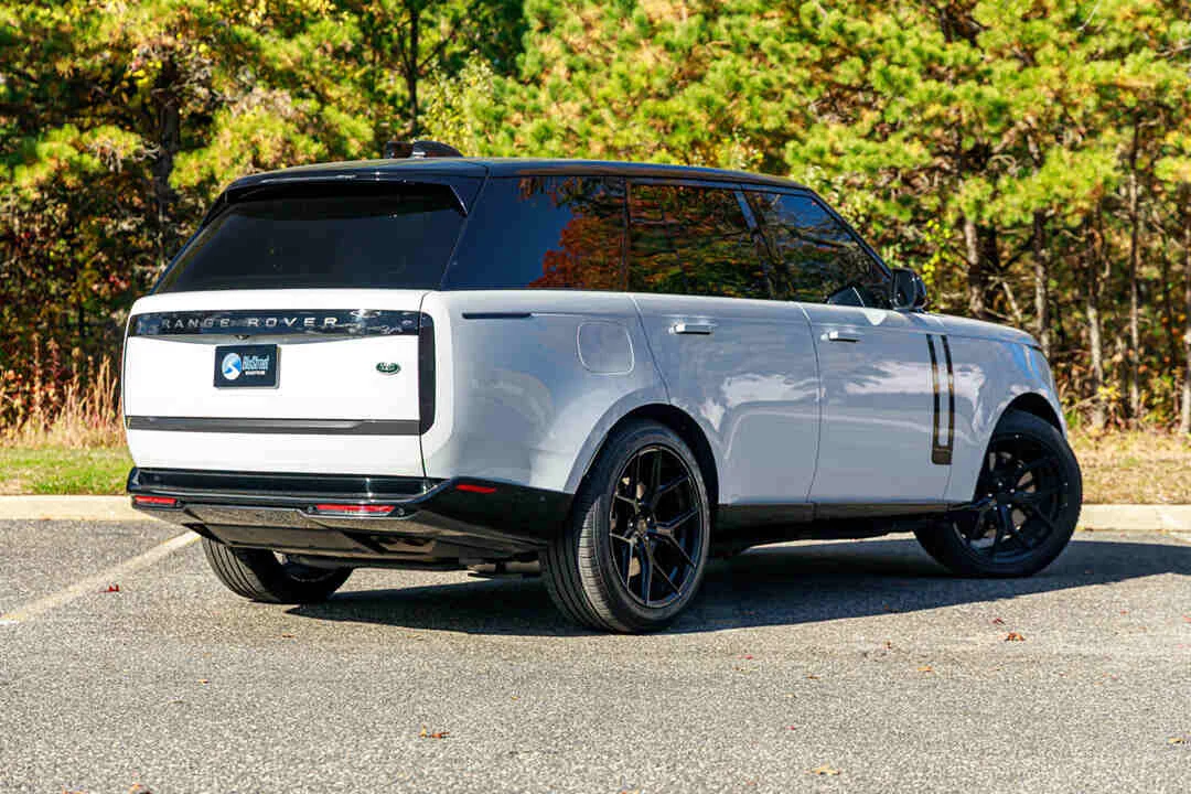 Land Rover Range Rover SE photo 2