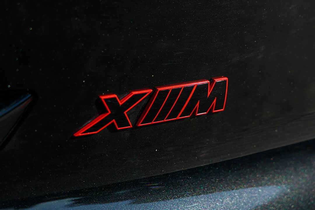 BMW XM Red Edition photo 8