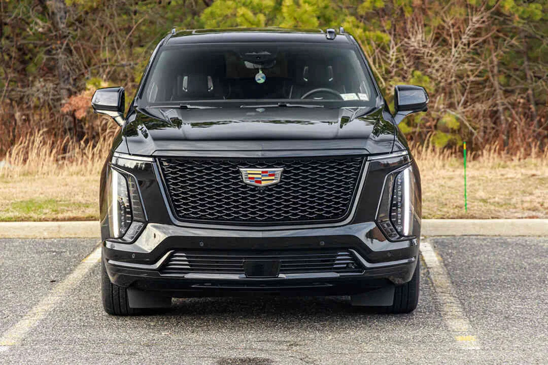 Cadillac Escalade 600 photo 2
