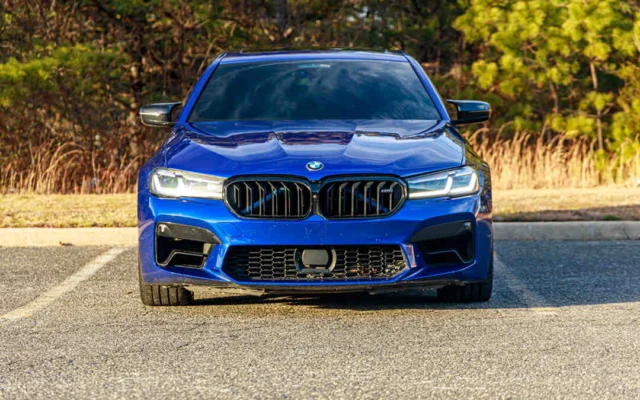 BMW F90 M5 Competition Blue