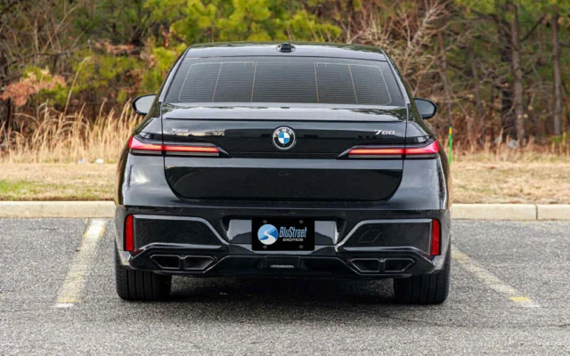 BMW 760i Black