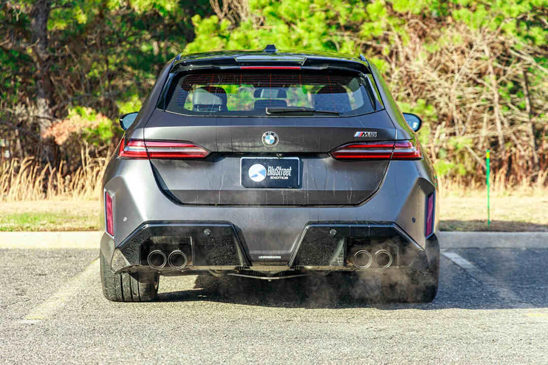 BMW G99 M5 Frozen Wagon photo 3