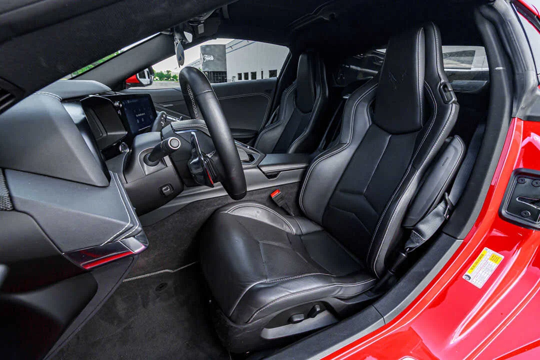 Chevrolet Corvette C8 2LT Z06 photo 5