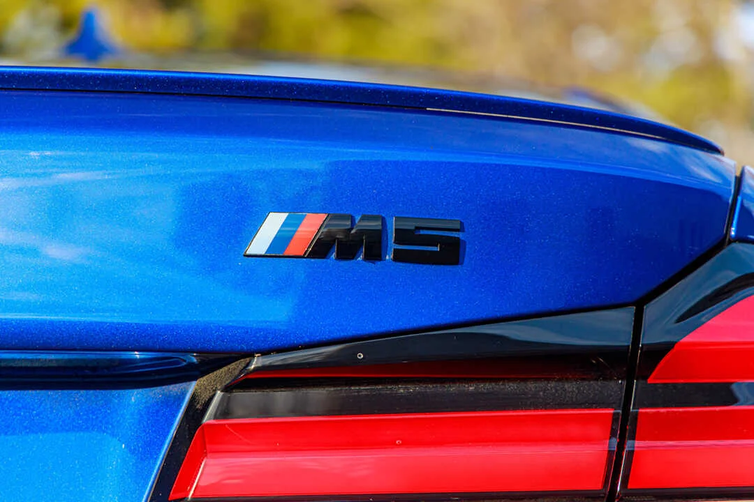 BMW F90 M5 Competition photo 5