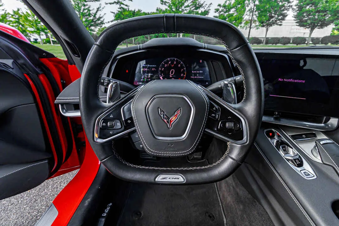 Chevrolet Corvette C8 2LT Z06 photo 7