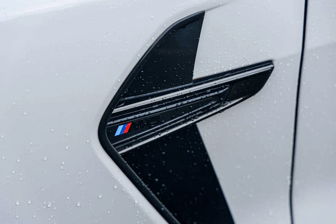 BMW M8 Competition Convertible photo 8