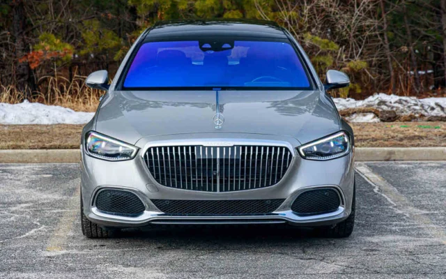 Mercedes Benz S580 Maybach Silver