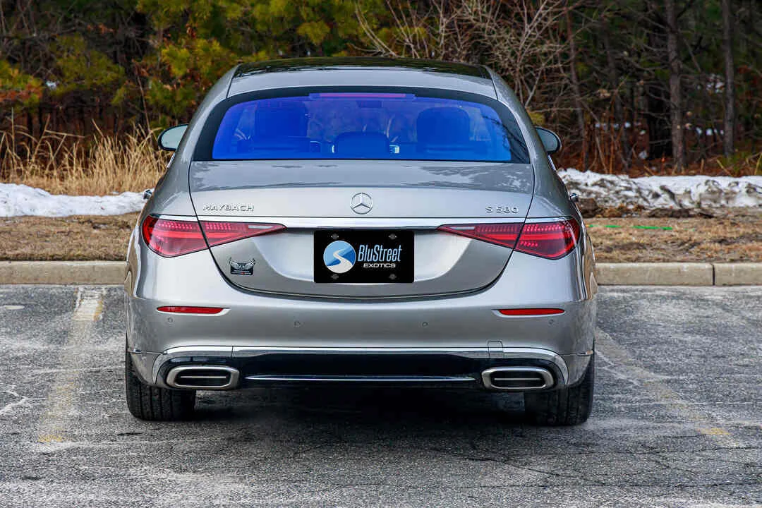 Mercedes-Benz S580 Maybach photo 2