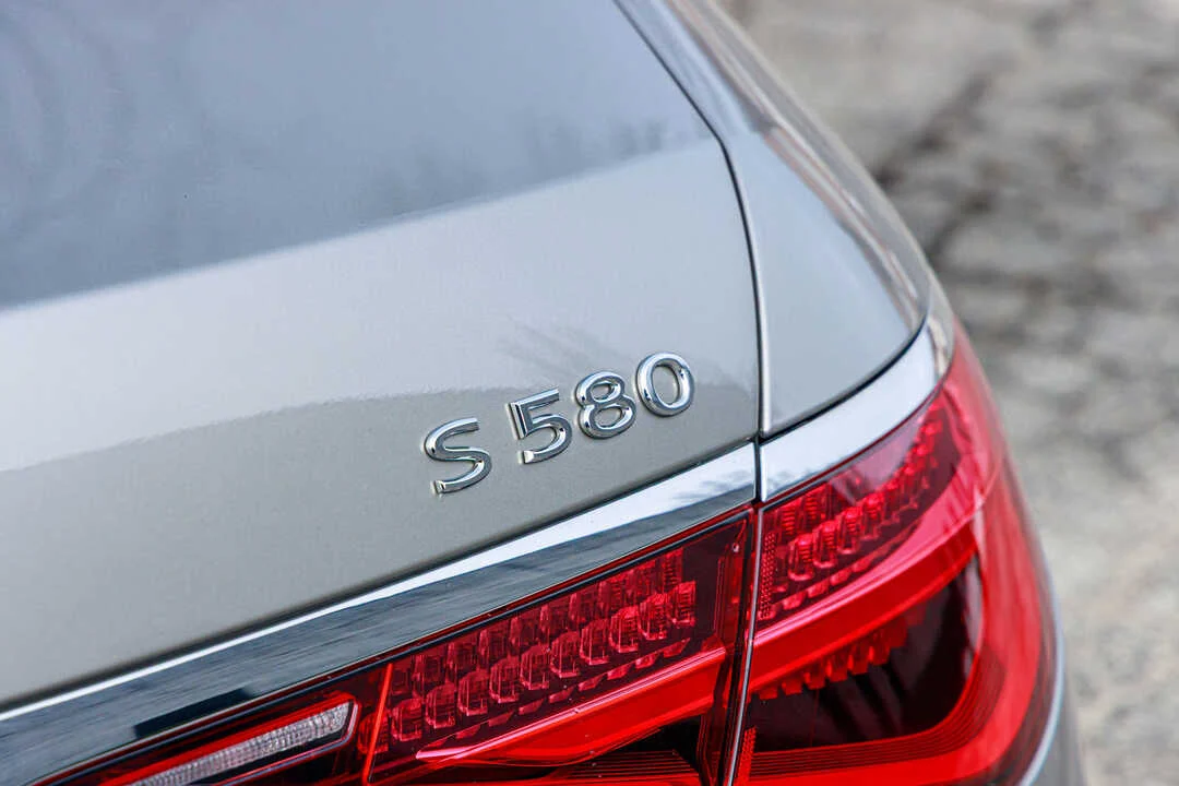 Mercedes-Benz S580 Maybach photo 6