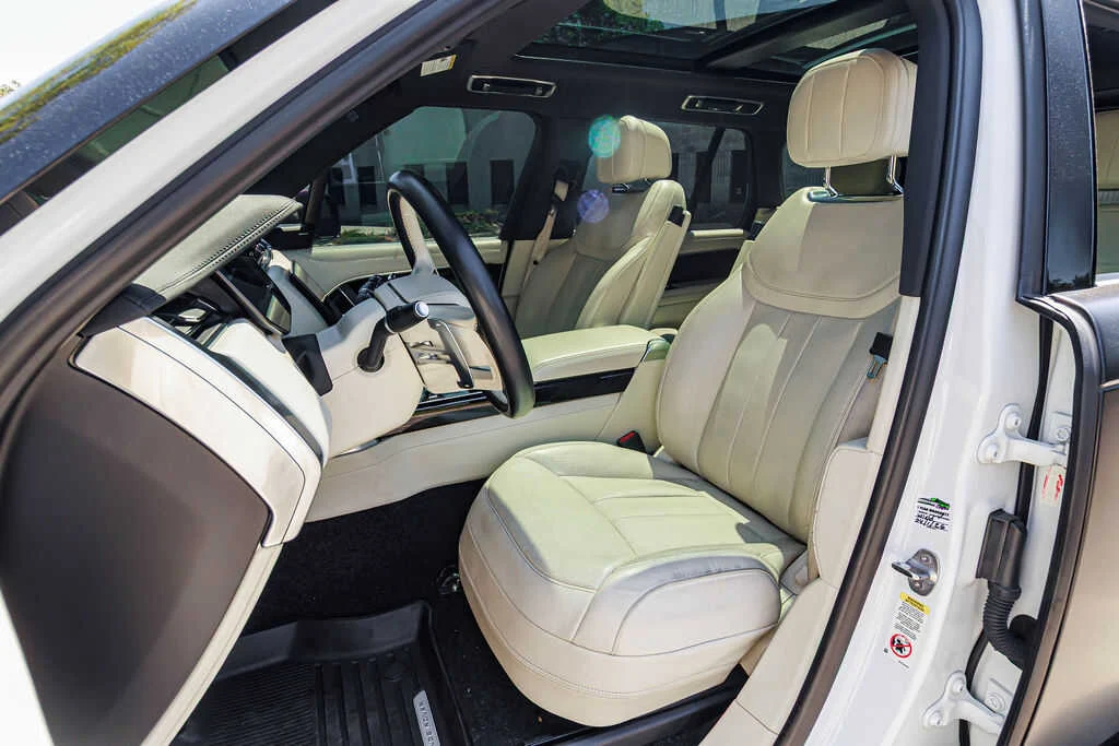 Land Rover Range Rover photo 8