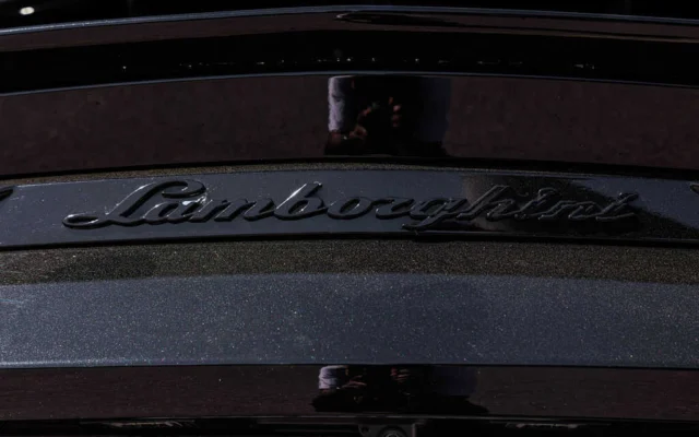 Lamborghini Urus Widebody Black