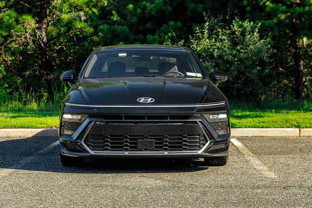 Hyundai Sonata N Line photo 2