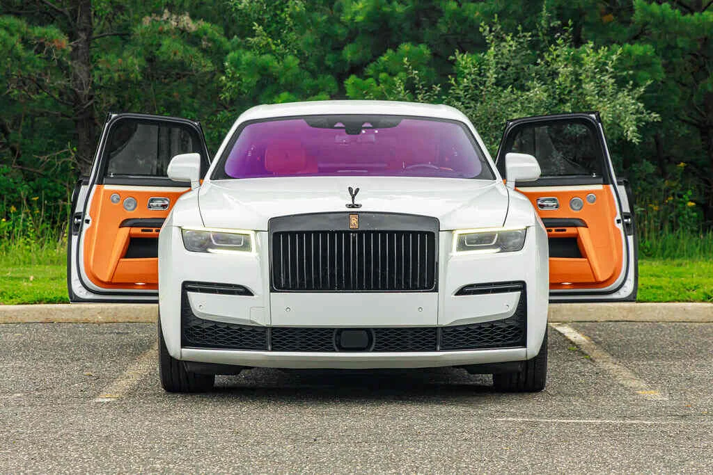 Rolls-Royce Ghost Black Badge photo 2
