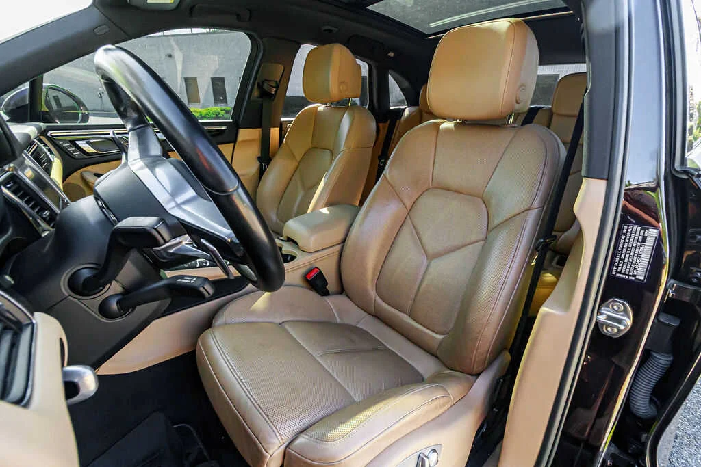 Porsche Macan photo 8