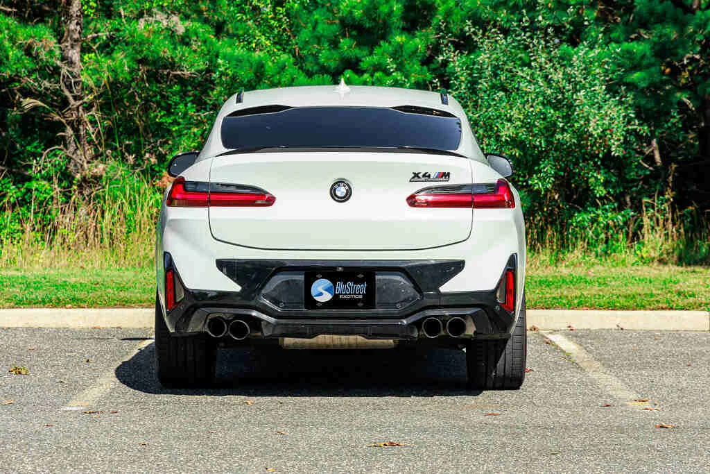 BMW X4M photo 3