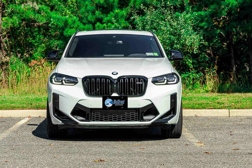 BMW X4M photo 2